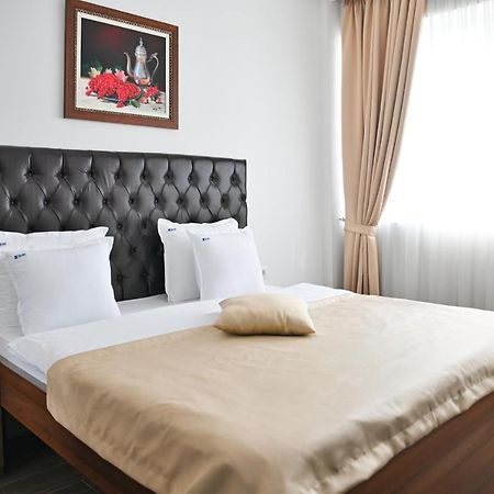 Mitrovici  Motel Celebic מראה חיצוני תמונה