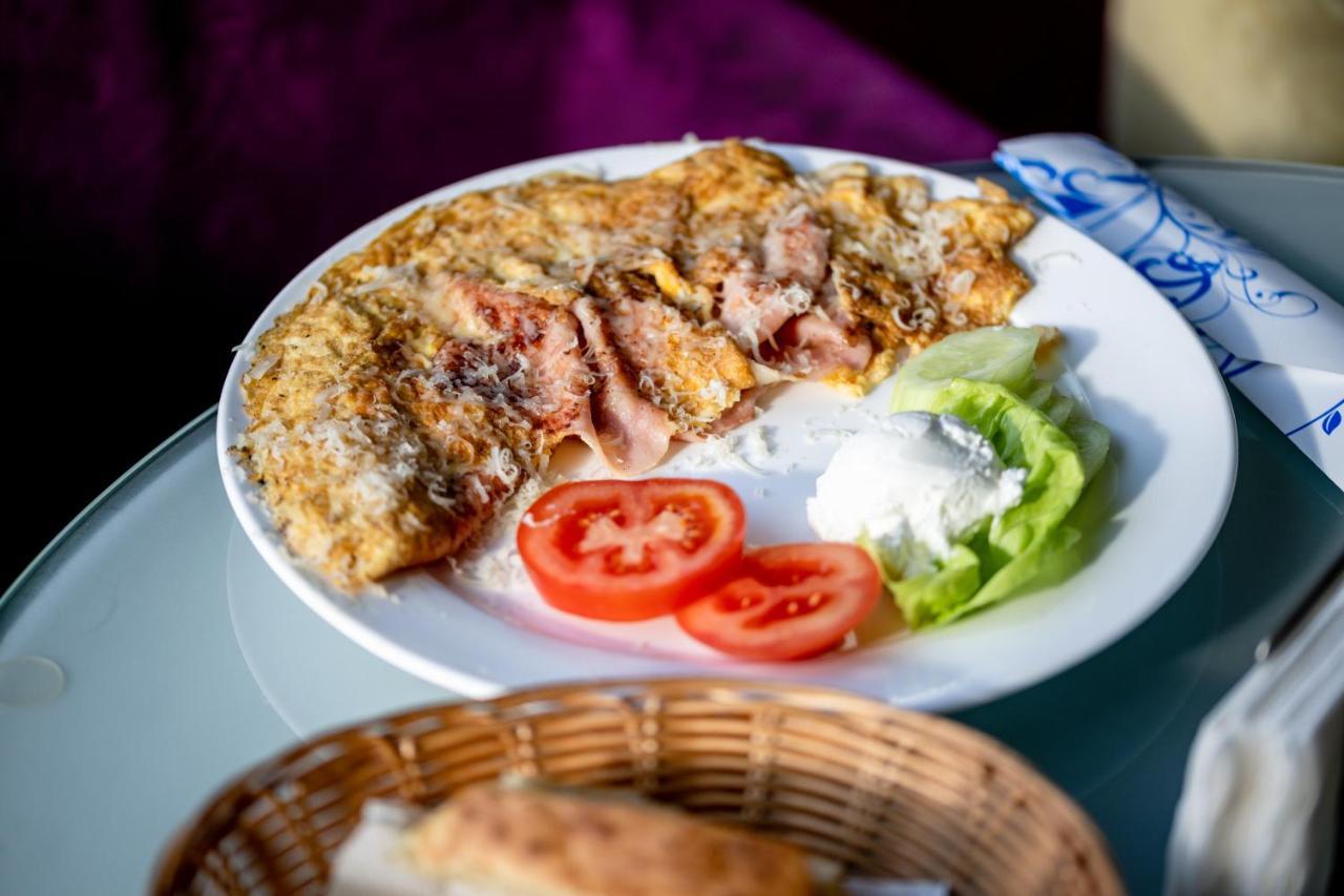 Mitrovici  Motel Celebic מראה חיצוני תמונה